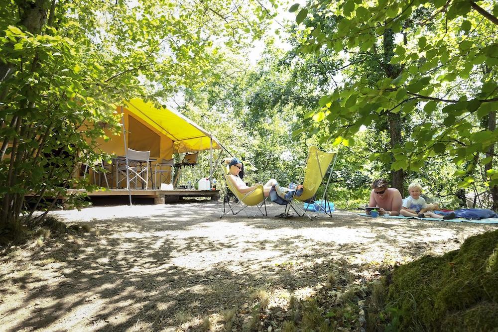 Huttopia Royat Extérieur photo