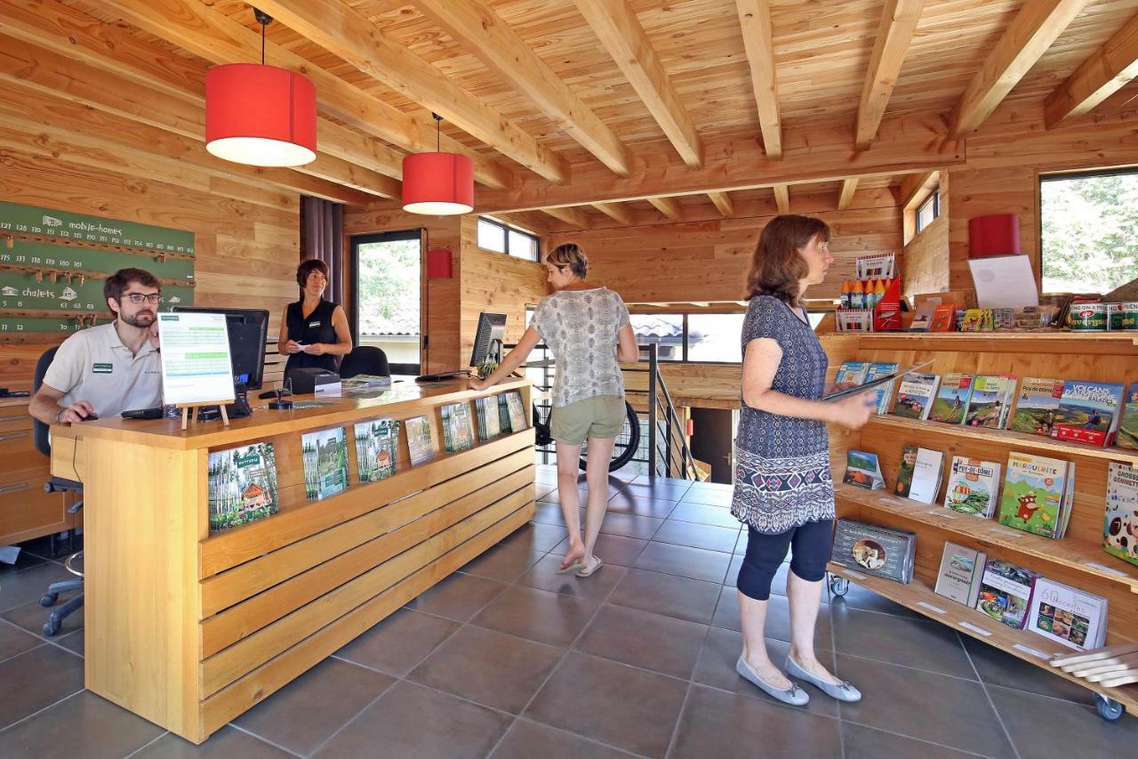 Huttopia Royat Extérieur photo